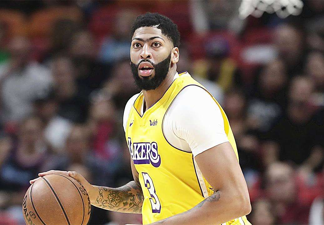 Leisu-包含勇士观众热烈欢呼！，纳达尔迎来五赛季出色发挥引发球迷热议的词条