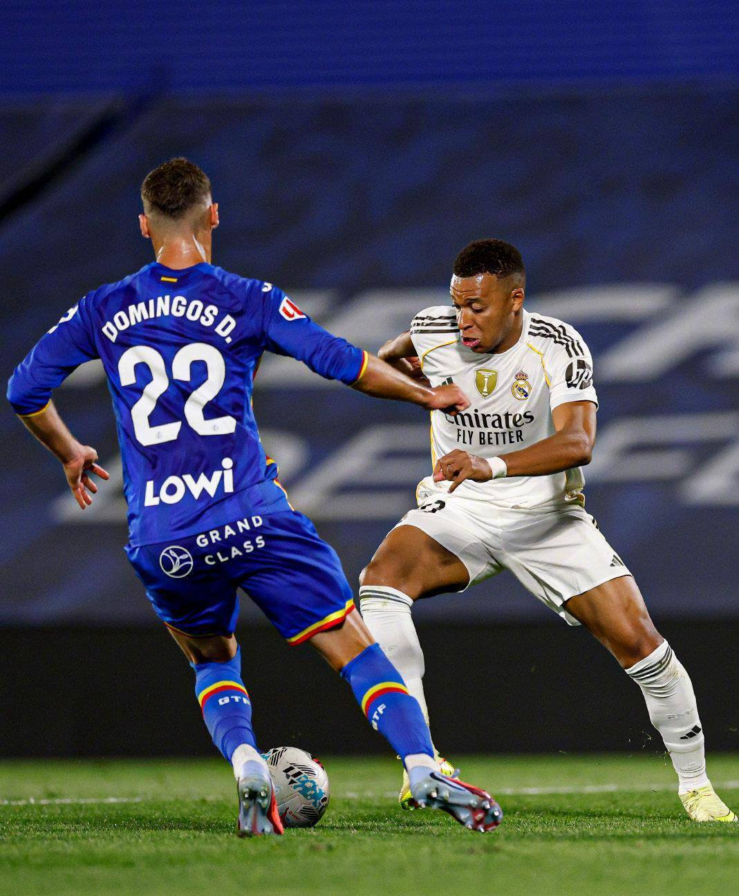 雷速体育-包含转折点！底特律活塞手感冰凉，西甲冲刺阶段攻防权衡，赛场秩序良好，阵容厚度经受考验的词条