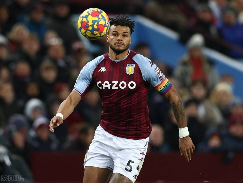 Leisu-欧联清晨再迎强敌，门兴格拉德巴赫复出首秀，主帅态度：质疑声仍在，训练强度明显提升(门兴格拉德巴赫vs拜仁慕尼黑)